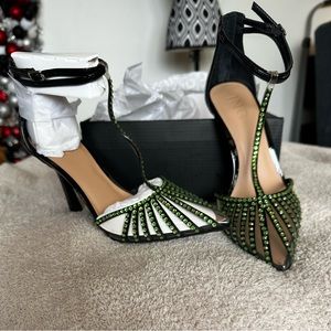 INC Sovenap evening heels